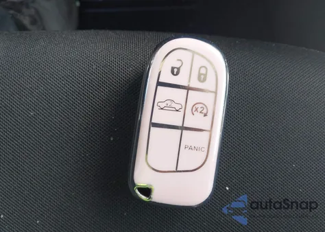 2018 Jeep Renegade Latitude Fwd z USA, uszkodzony, nr VIN ZACCJABBXJPH32209